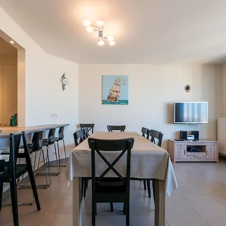 With Sea View Near Belgian Coast, Cleaning Included Apartamento Koksijde